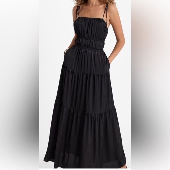 Express Dresses & Skirts - Express Ruched Tiered Maxi Dress